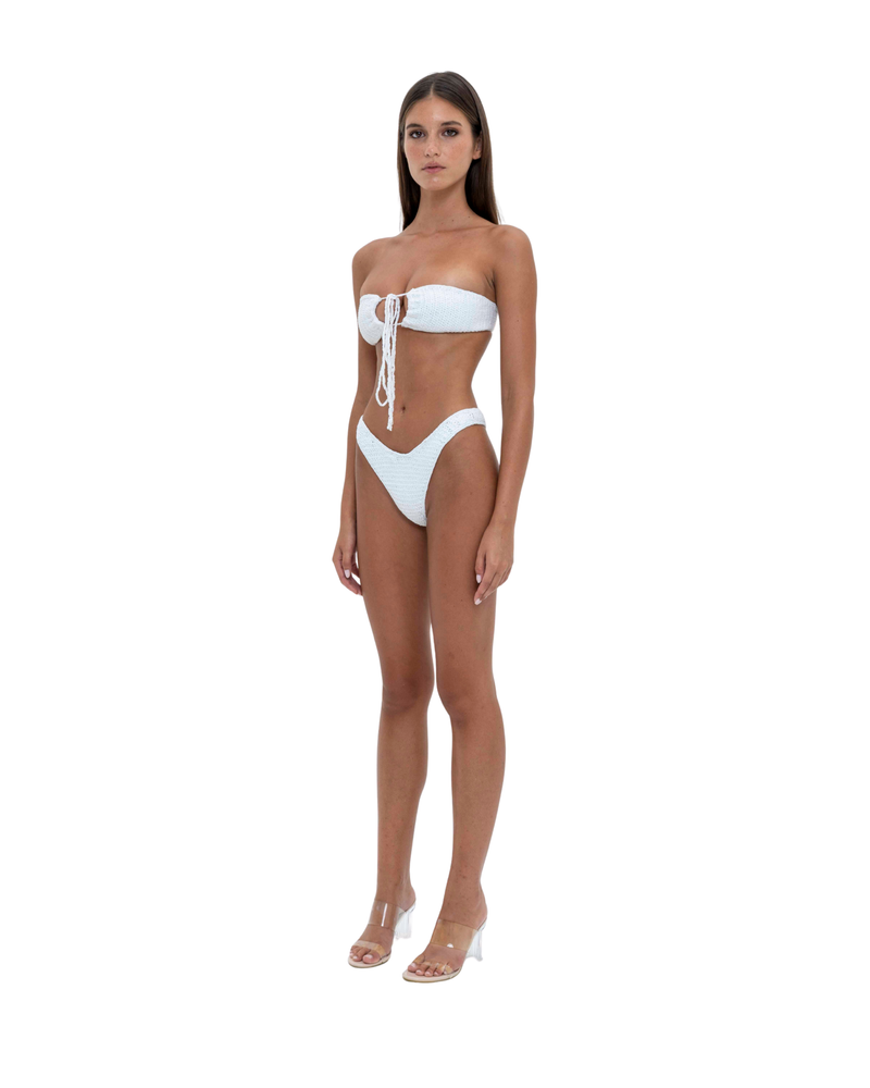 
                  
                    ZUMA BIKINI BOTTOM - white
                  
                